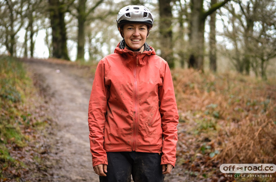 7mesh Copilot Women's jacket review | off-road.cc